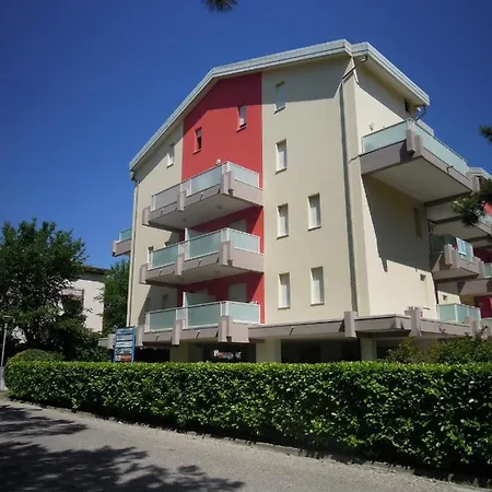 Daire Nice Studio 100 Metres From The Beach - By Beahost