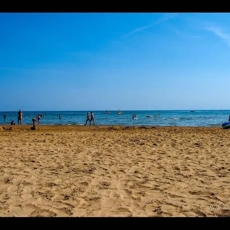 Nice Studio 100 Metres From The Beach - By Beahost